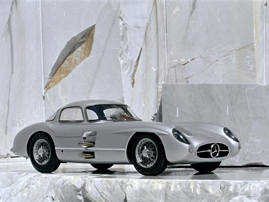  Mercedes-Benz SLR McLaren 2004 года  (фото 111 из 175)